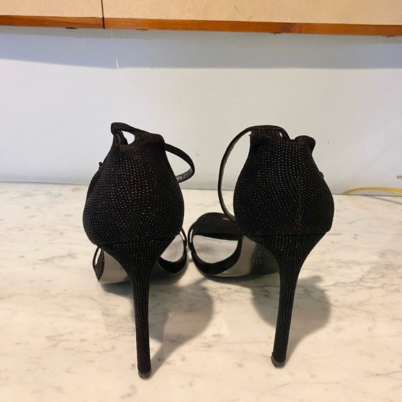 Stuart Weitzman Textured Nudist Dress Sandals Size 10.5 EUC - Picture 4 of 7